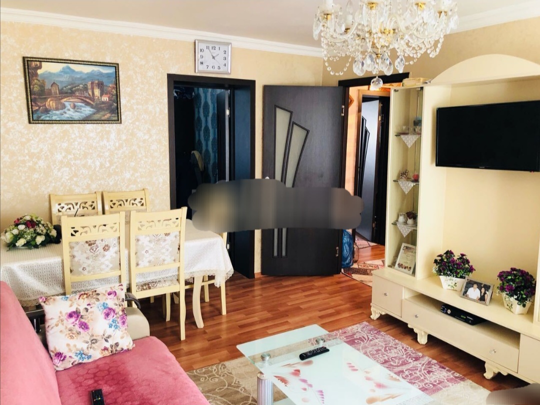 Elmlərdə 1 tələbə xanım axtarılır