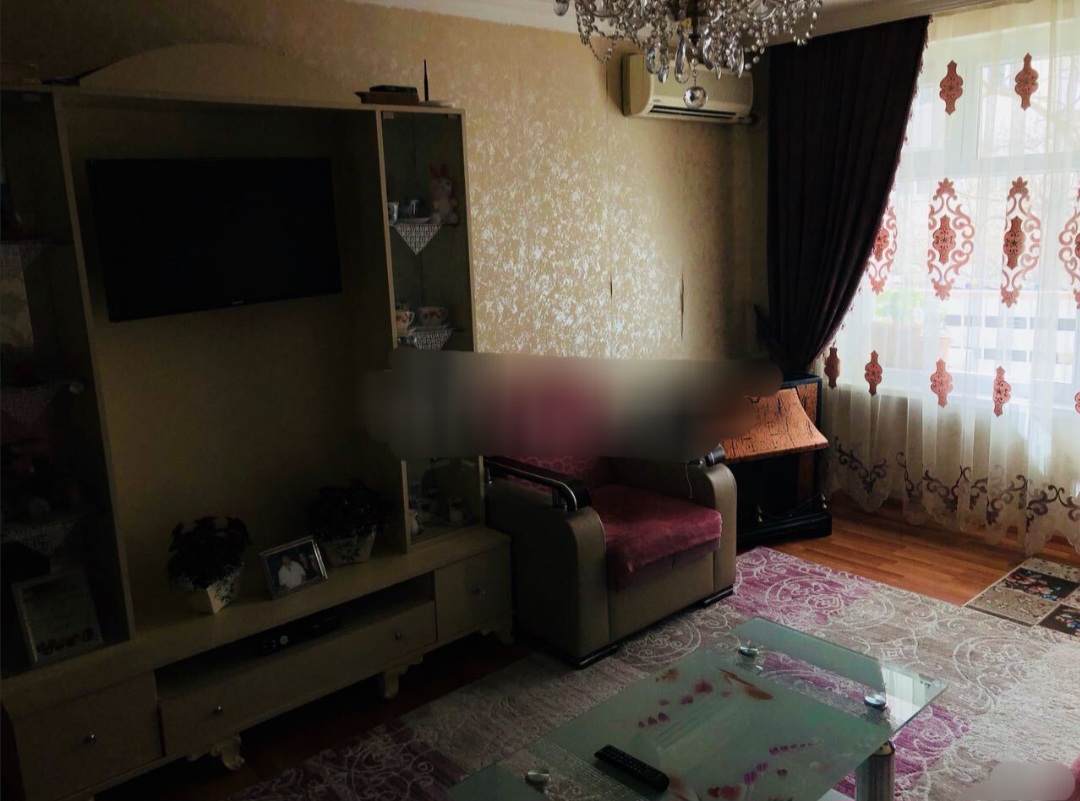 Elmlərdə 1 tələbə xanım axtarılır