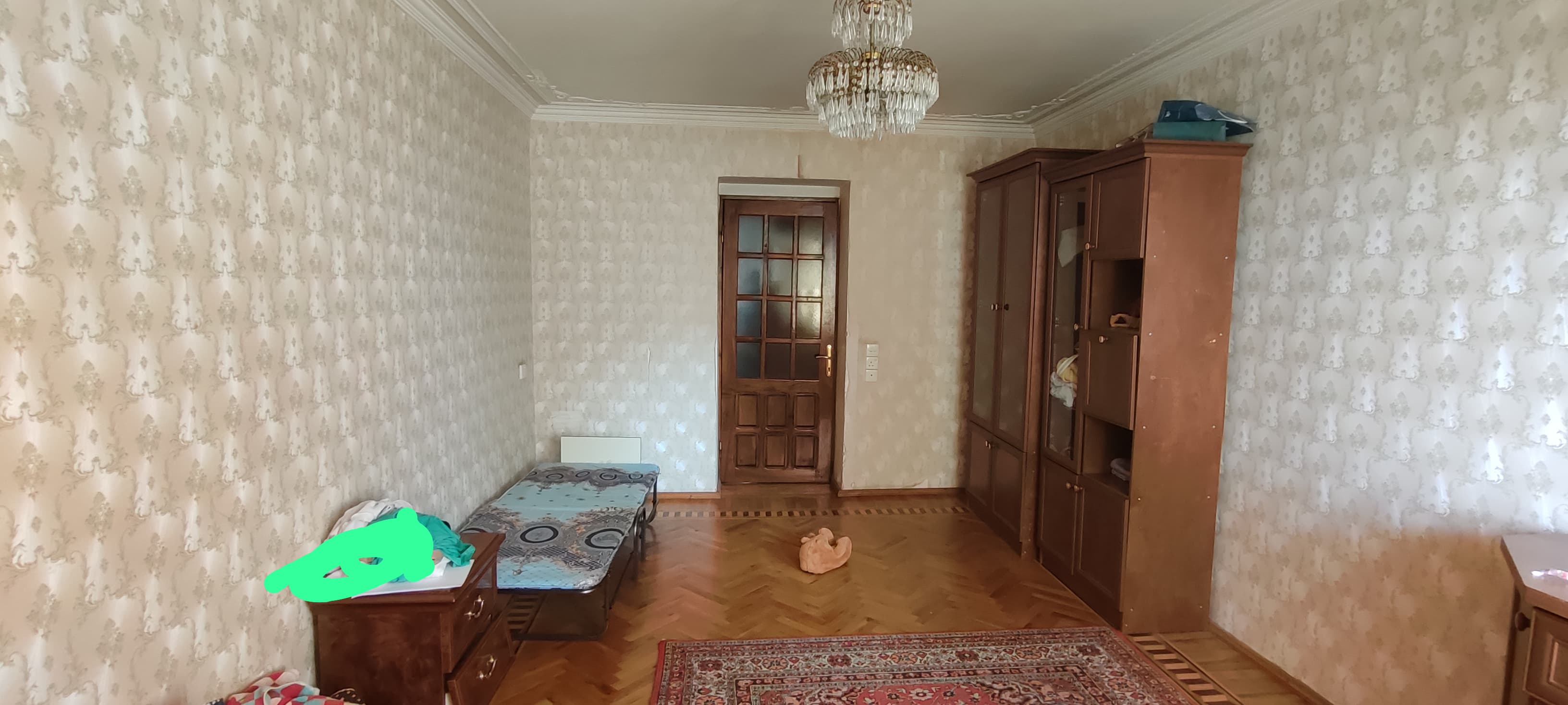 Təcili bugunə bir nəfər işləyən qiz yada tələbə qız otaq yoldaşı axtarılır