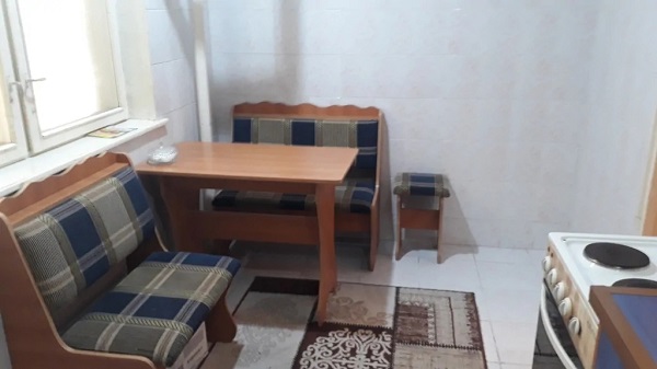 Xətai metrosunun yanında , mənzilə 1 bəy otaq yoldaşı axtarılır.