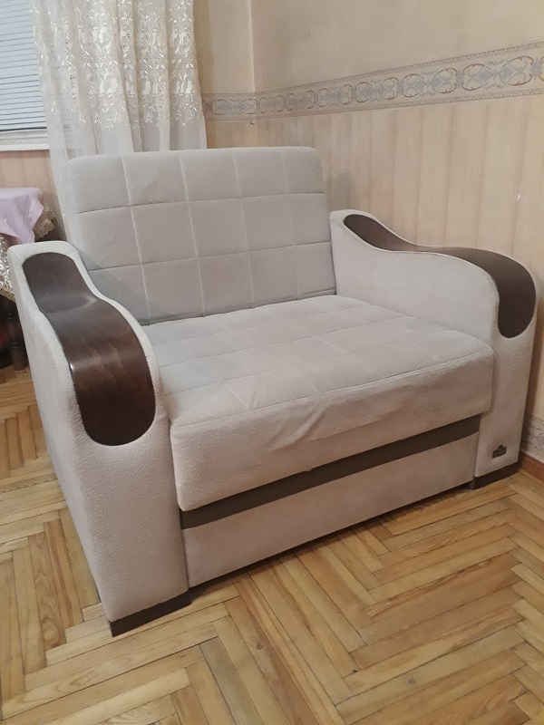 Xətai metrosunun yanında , mənzilə 1 bəy otaq yoldaşı axtarılır.