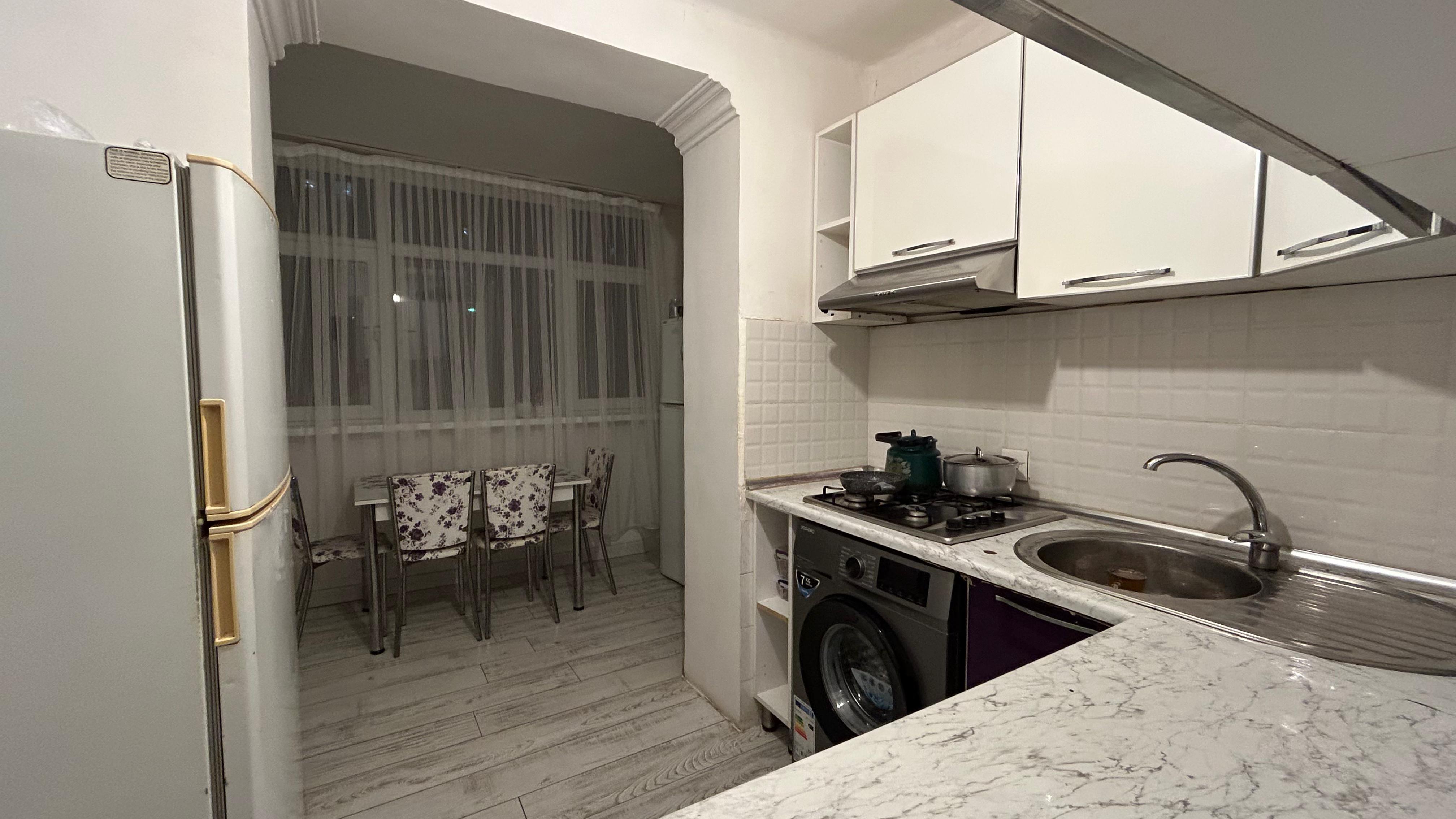 2nəfər xanım otaq yoldaşı axtarılır