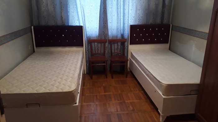 Xətai metrosunun yanında , mənzilə 1 bəy otaq yoldaşı axtarılır.