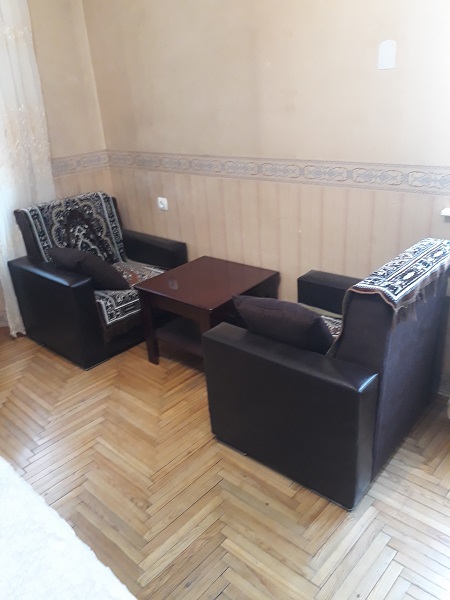 Xətai metrosunun yanında , mənzilə 1 bəy otaq yoldaşı axtarılır.