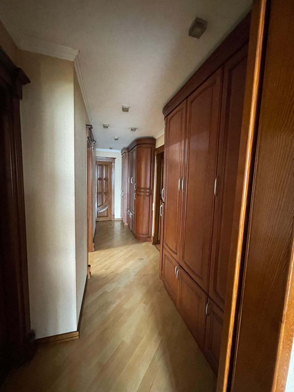 2 Xanım otaq yoldaşı axtarılır. Köçmek olar BU GÜNDEN✅