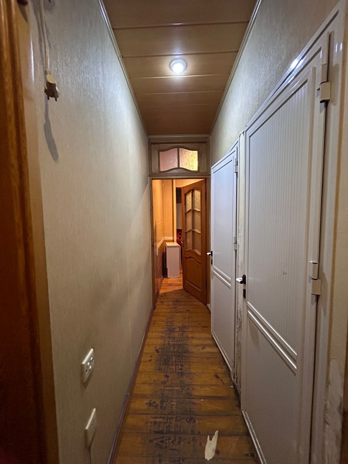 Genclik metrosuna yaxin kooperasiya uniye yaxin ayna sultanova erazisinde eve xanim otaq yoldasi axtarilir