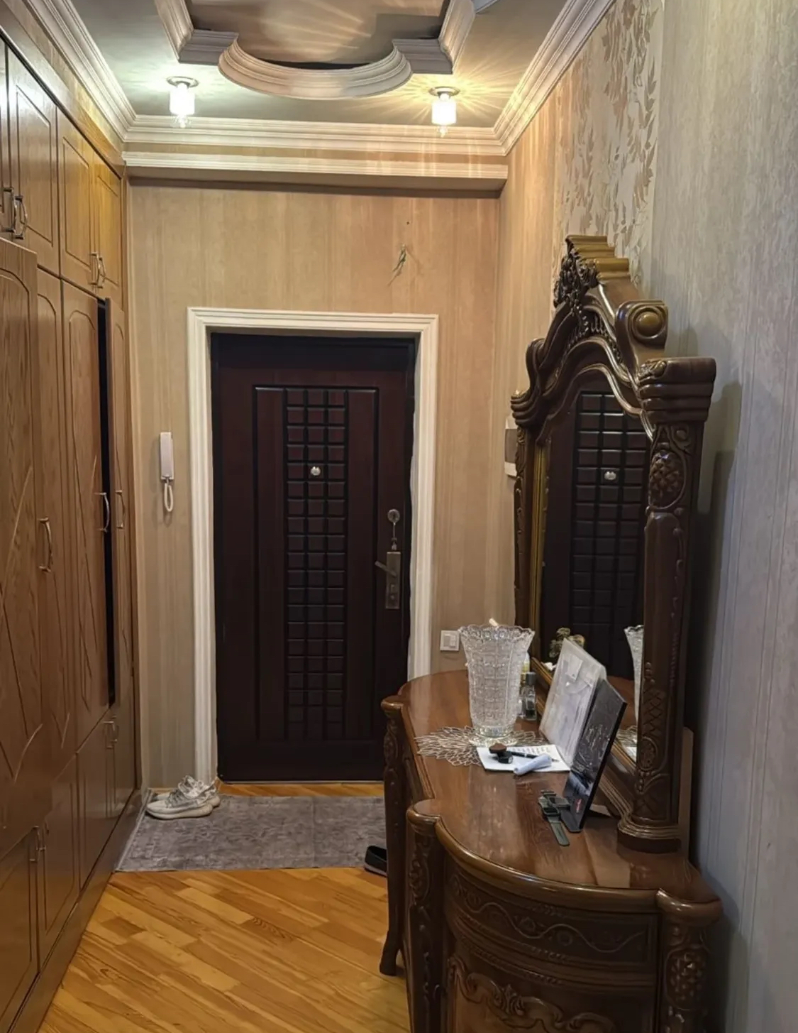 Azadliq metrosunun cixiwinda