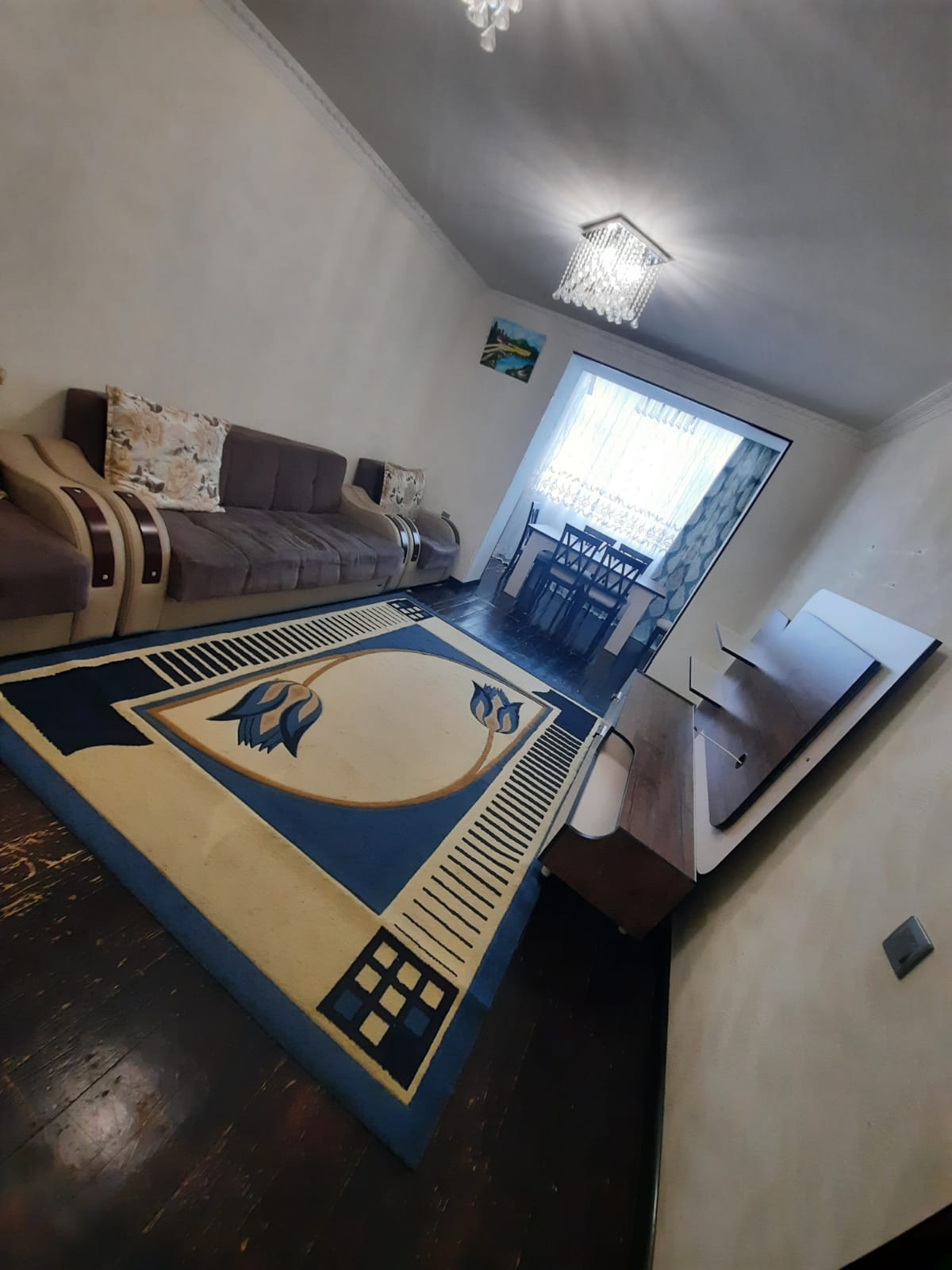 Otaq yoldaşı axtarılır