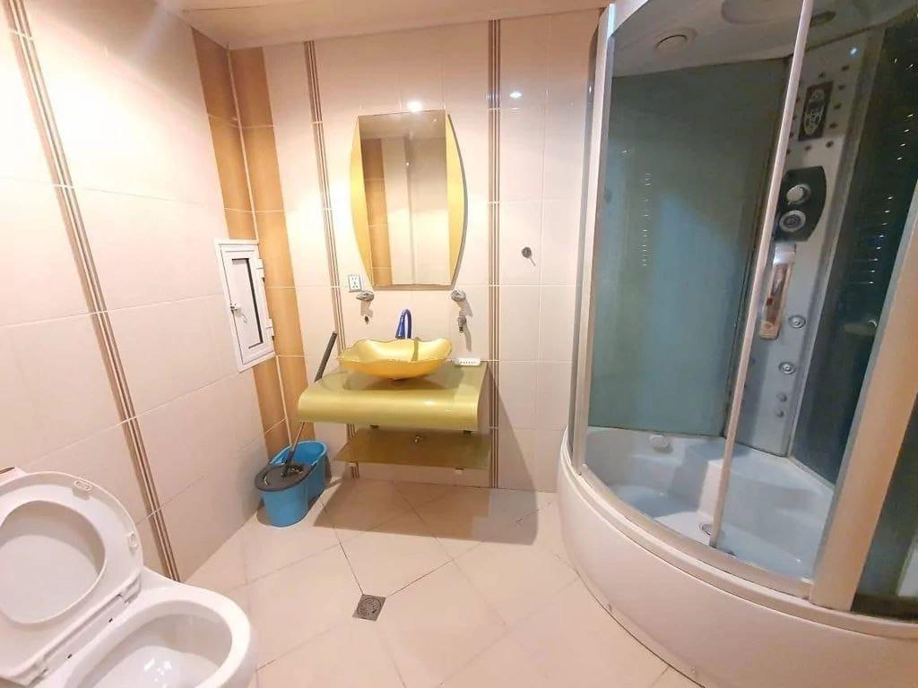 Ayrı otaq 1 xanıma kirayə 250 azn