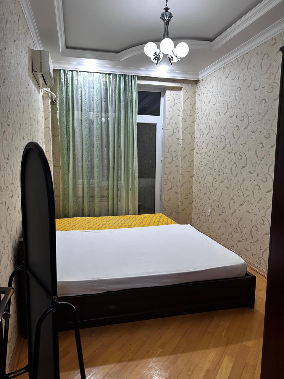 Otaq yoldaşı aktarılır